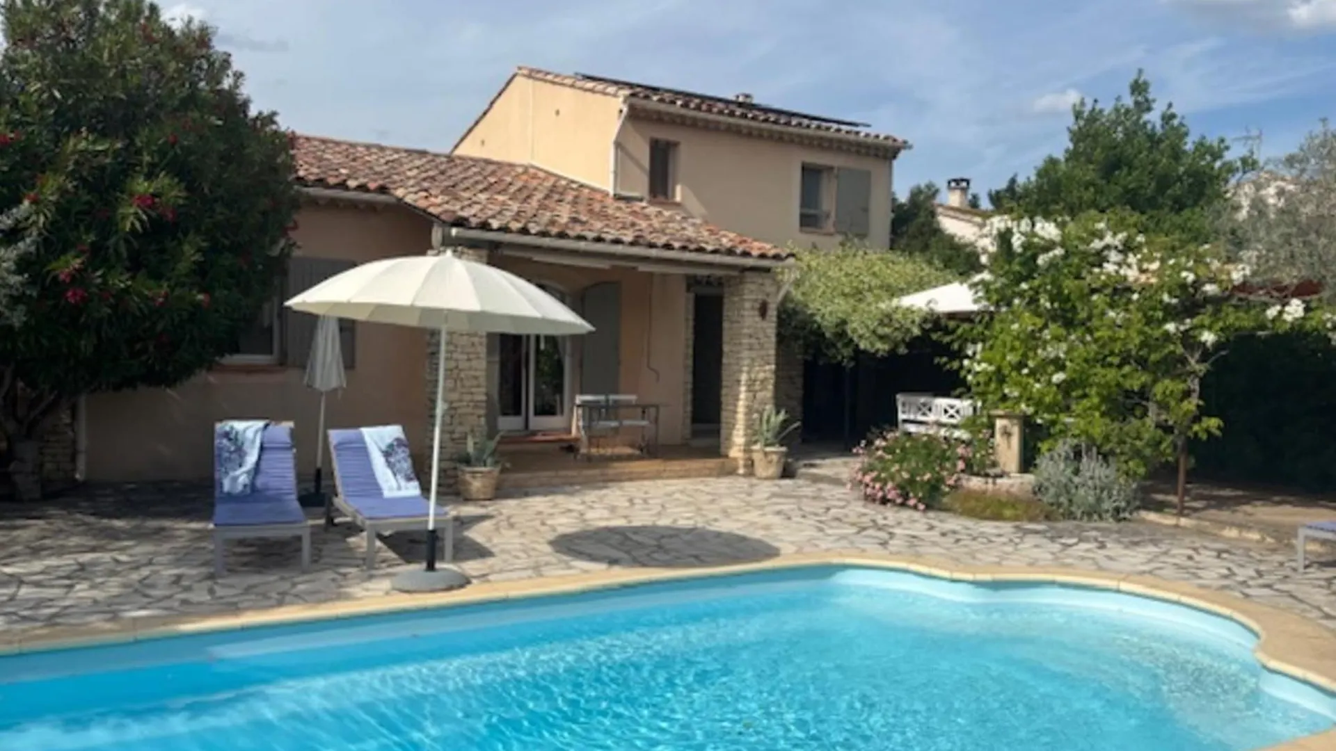 La Maison Rose L'Isle-sur-la-Sorgue Holiday home