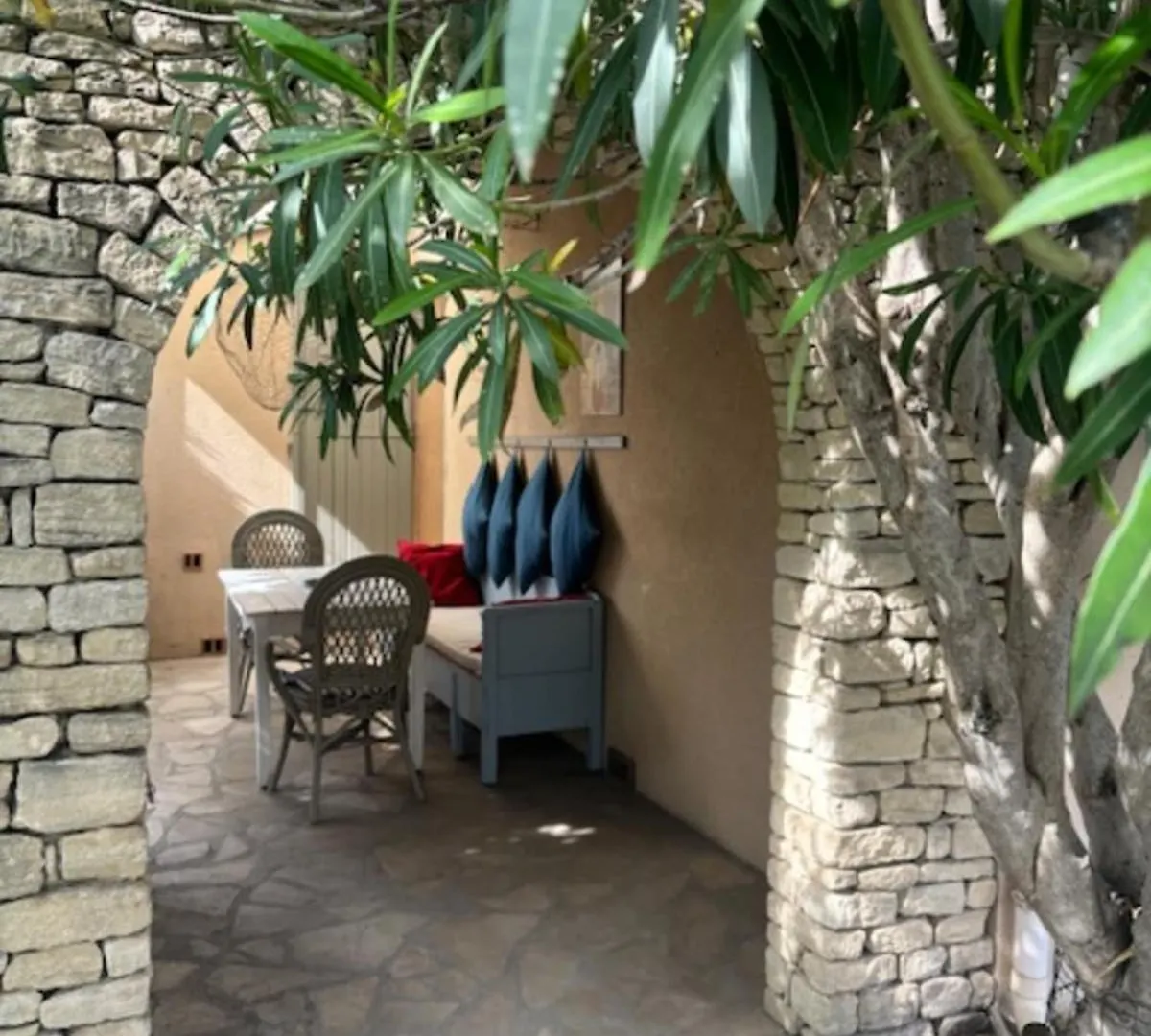 La Maison Rose L'Isle-sur-la-Sorgue Holiday home